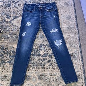 Ripped dark blue jeggings